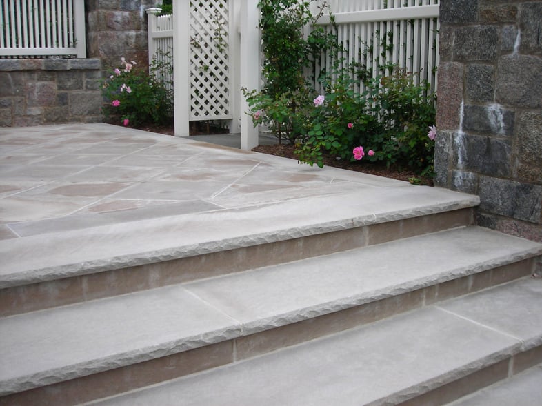 Residence Landscape - Unknown - Indiana Limestone - Pavers & Pool Coping (4)[Indiana_Limestone_Standard_Gray™ Treads]